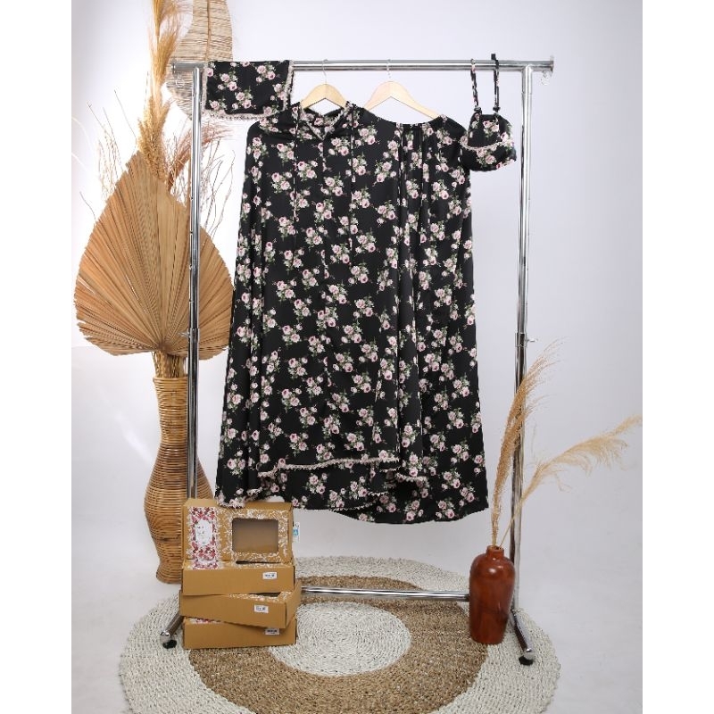 Poeti-Mukena Traveling Silky Mumbai Jumbo 2in1 Motif Cantik Mukena Mini Traveling Pouch