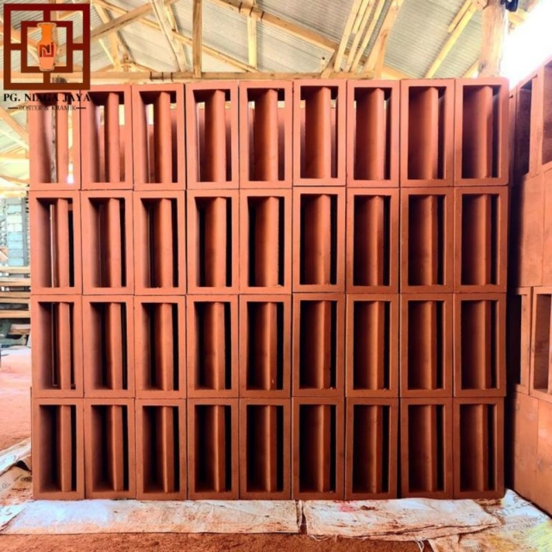 roster beton minimalis ukuran 30x15cm, loster minimalis, loster beton, ventilasi udara, lubang angin