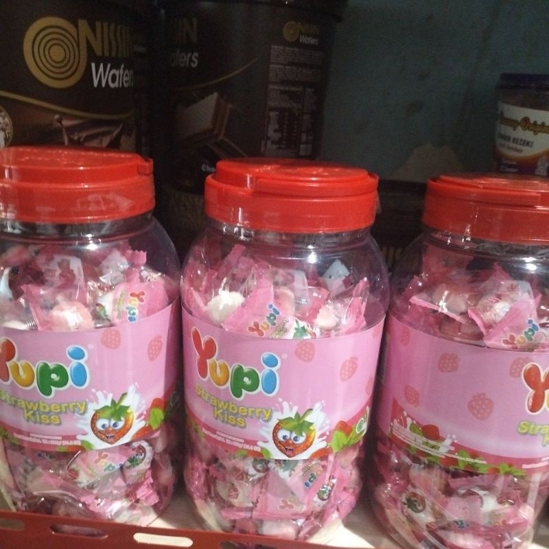 

YUPI TOPLES KEMASAN TOPLES BERAT 300gr.enak manis