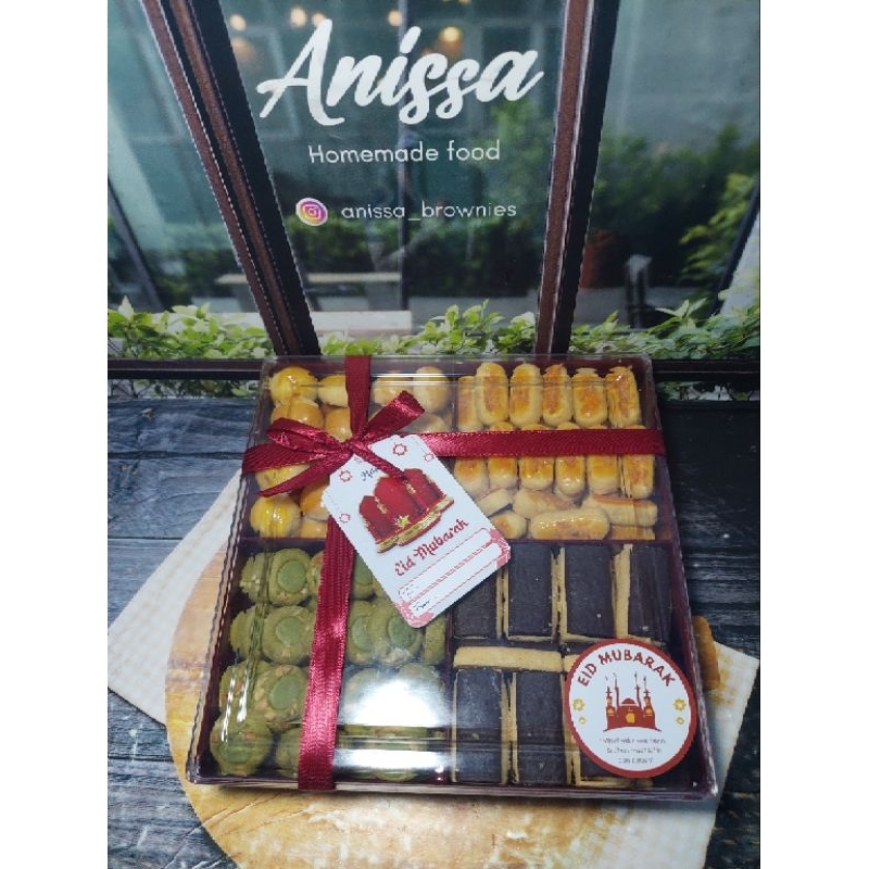 

Paket Kue Kering | Hampers Lebaran Premium isi 4 macam