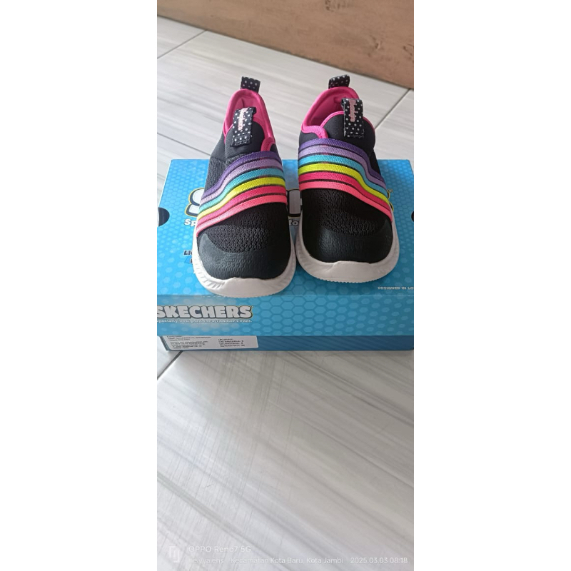 sepatu Skechers Anak Preloved