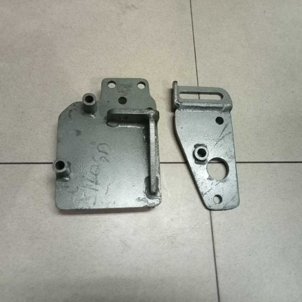 Bracket Compressor Breket AC Mobil PS 110 / Canter  + IP - Sanden