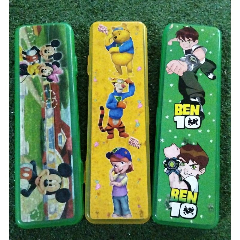 

Tempat Pensil Plastik Karakter