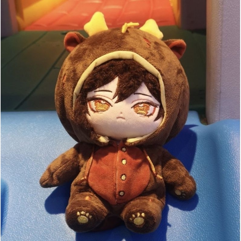 [READY. BONEKA SAJA, TANPA BAJU] Genshin Impact Zhongli Doll 20 cm - Mocha (preloved)