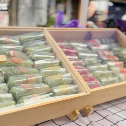 

Spring Rolls Tamago