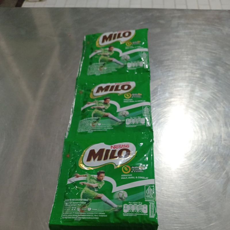 

Nestle Milo rasa cokelat 22g{1renteng isi 12sacet}