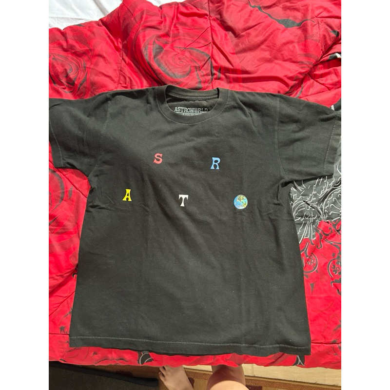 ASTROWORLD BLACK TEE TRAVIS SCOTT PRELOVED (BAJU KAOS HITAM ASTROWORLD)