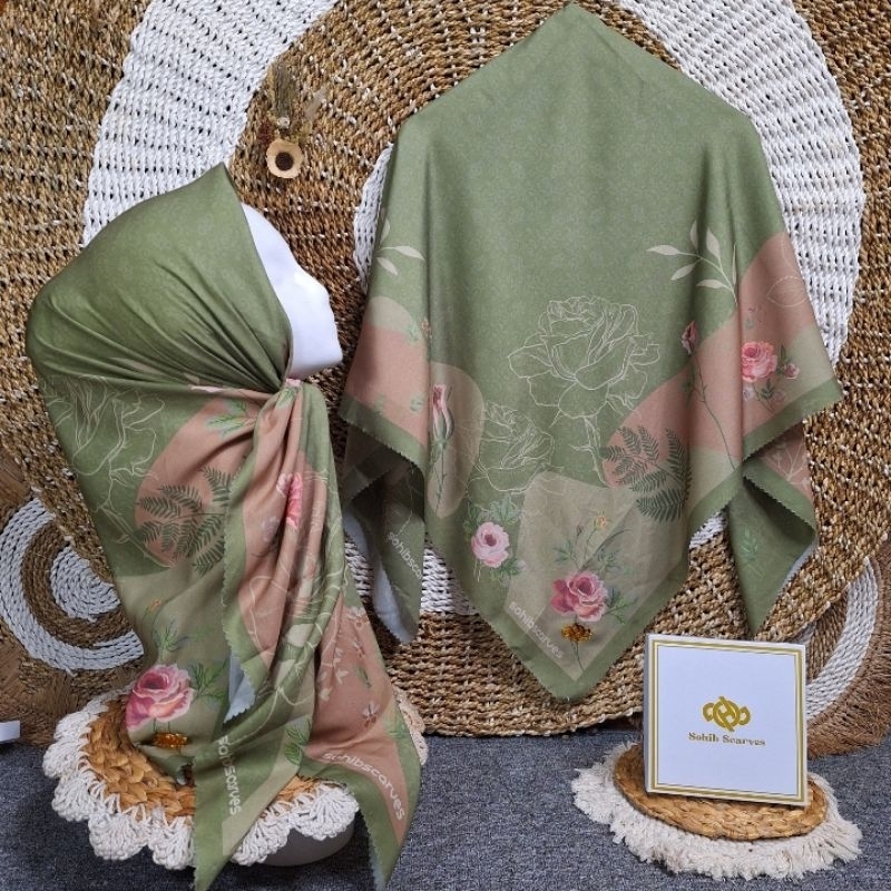 Kerudung/Hijab Segi Empat VOAL Premium Original Digital Sublim Motif Hana Series Exlusive Box