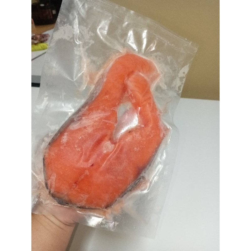 

salmon steak 200 gram/salmon steak/salmon frozen 200 gram