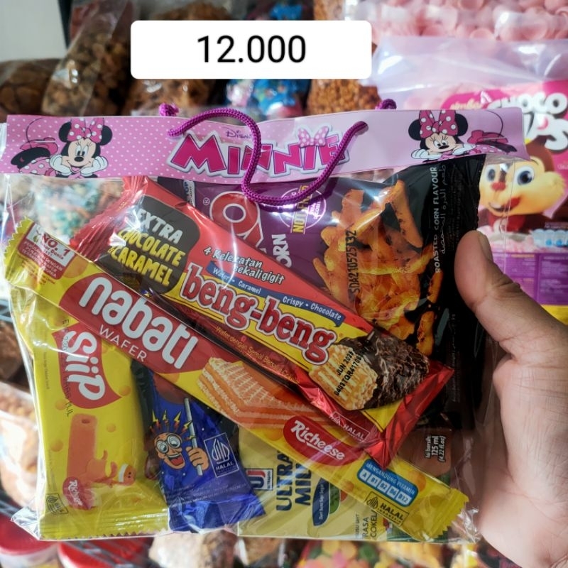 

Parcel Snack ulang tahun 15.000