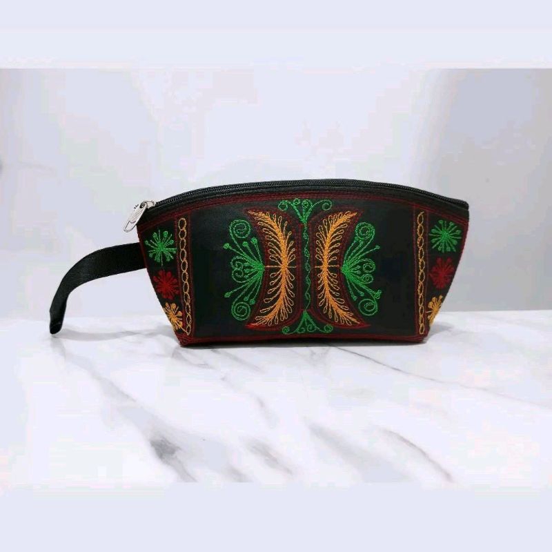 

DOMPET PENSIL/DOMPET KOSMETIK BORDIRAN KHAS ACEH