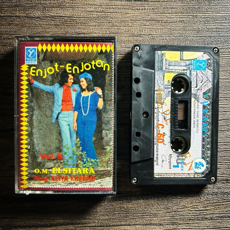 Kaset O.M. El Sitara (Ellya Khadam) - Enjot - Enjotan Vol. 8