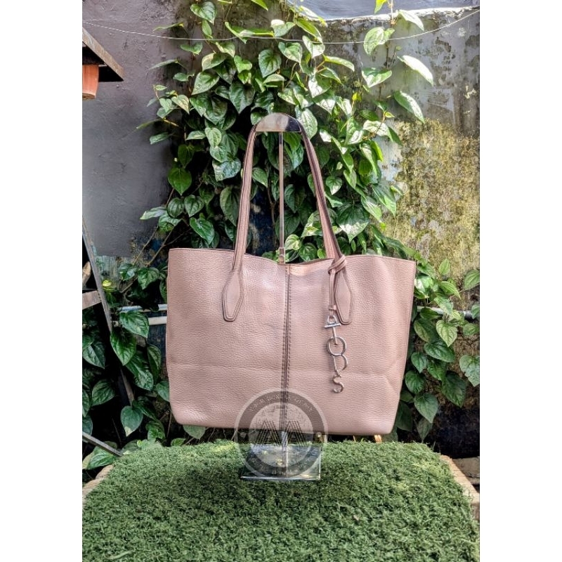 [From Japan] Authentic Tod's Joy pink pebbled leather medium tote bag