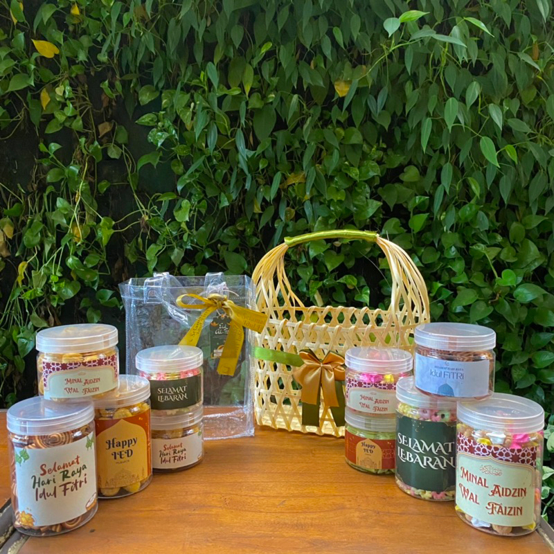 

Hampers lebaran Snack Jar Murah
