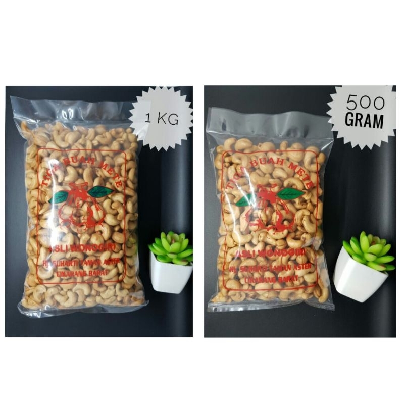 

Kacang Mede Tiga Buah Mete Asli Wonogiri