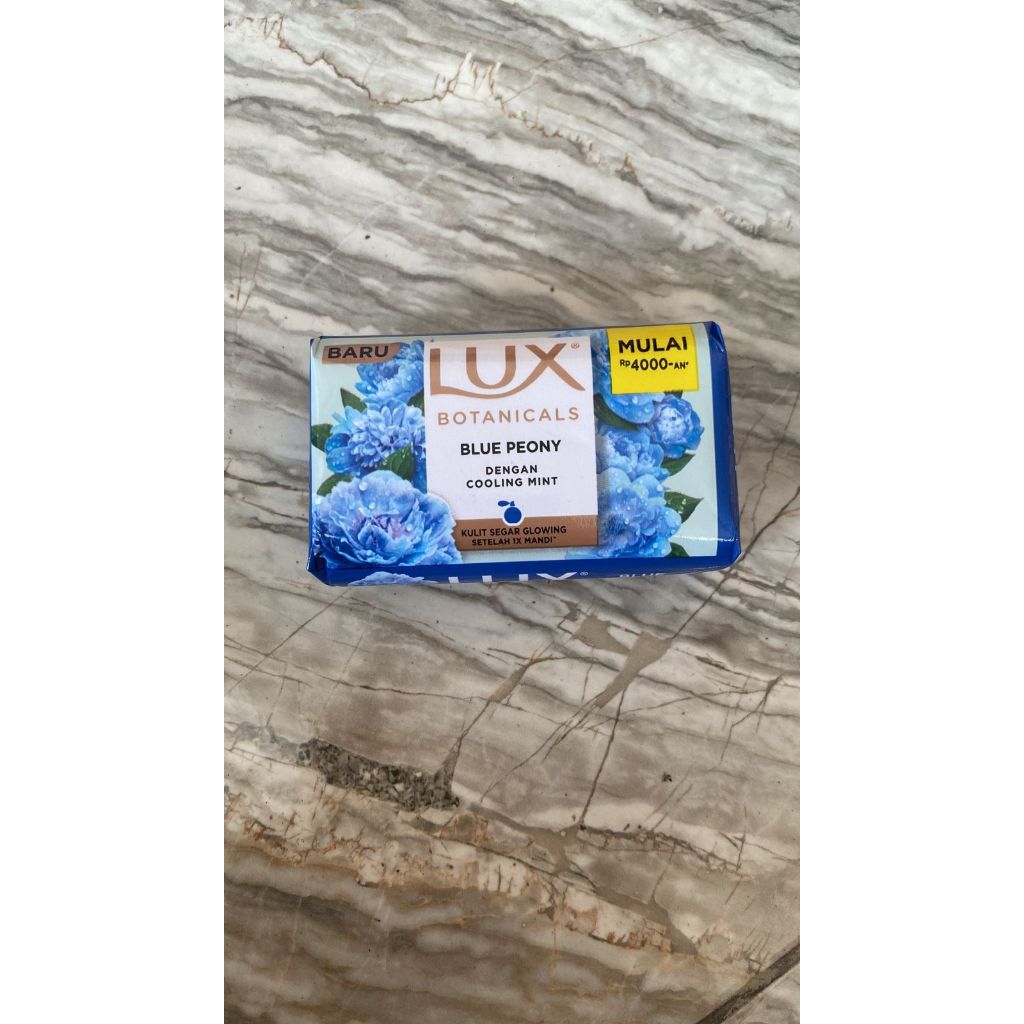 sabun batang lux botanicals blue peony 70gr