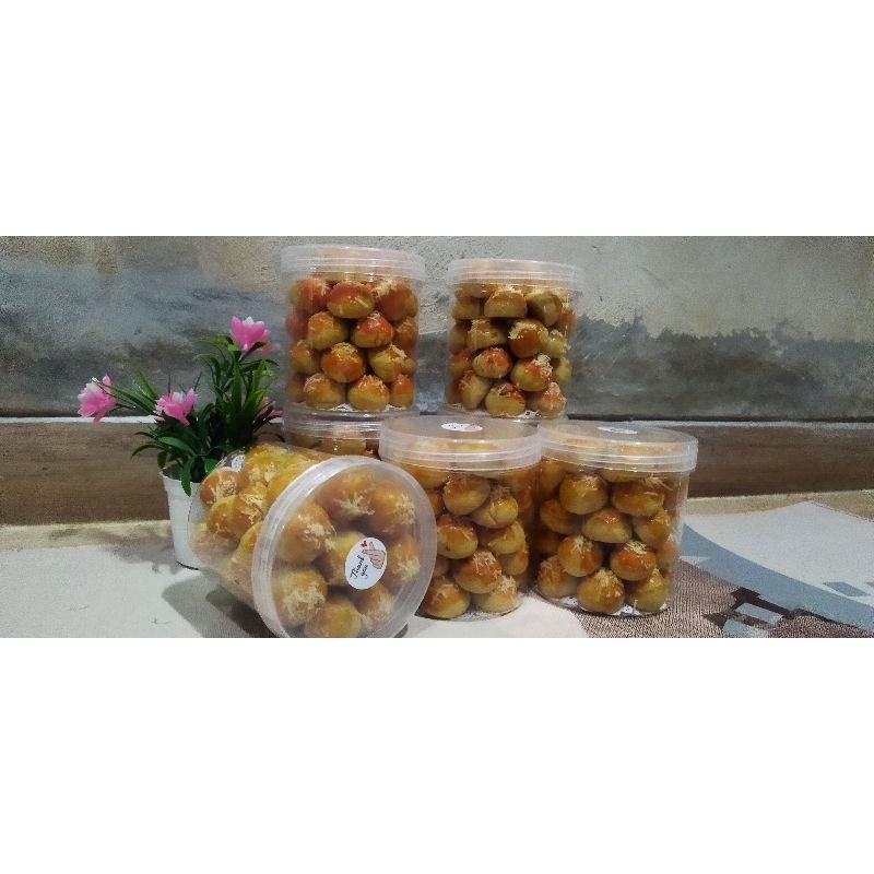

kue nastar parsel lebaran premium