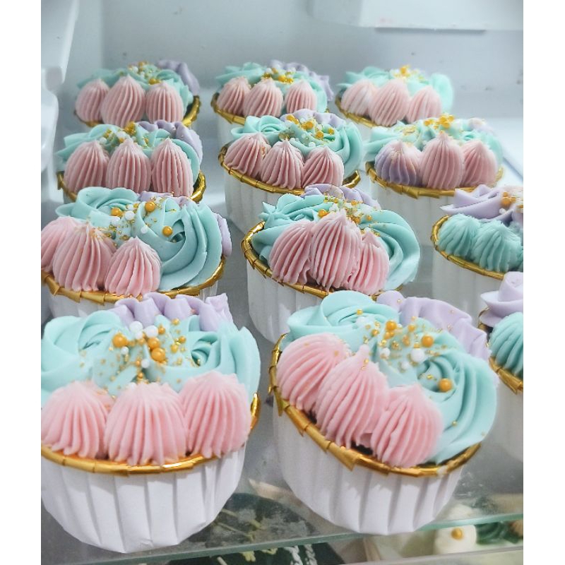 

CUPCAKE SATUAN MURAH PRE ORDER SOUVENIR ULANG TAHUN AQIQAH