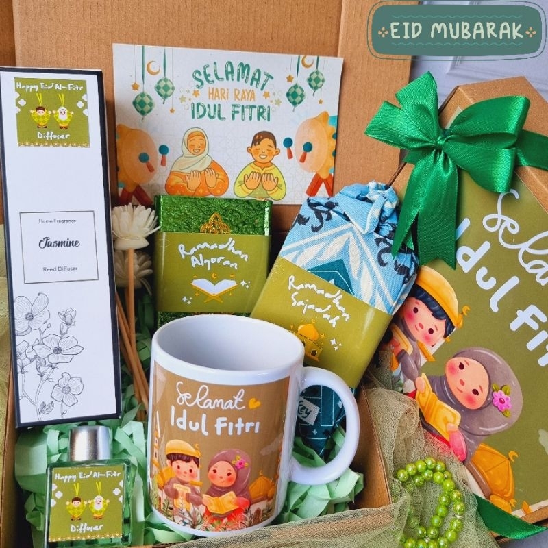 

Hampers Lebaran Mug Kado Idul Fitri / Parcel Cookies Lebaran / Hampers Ramadhan ( KIYAN )