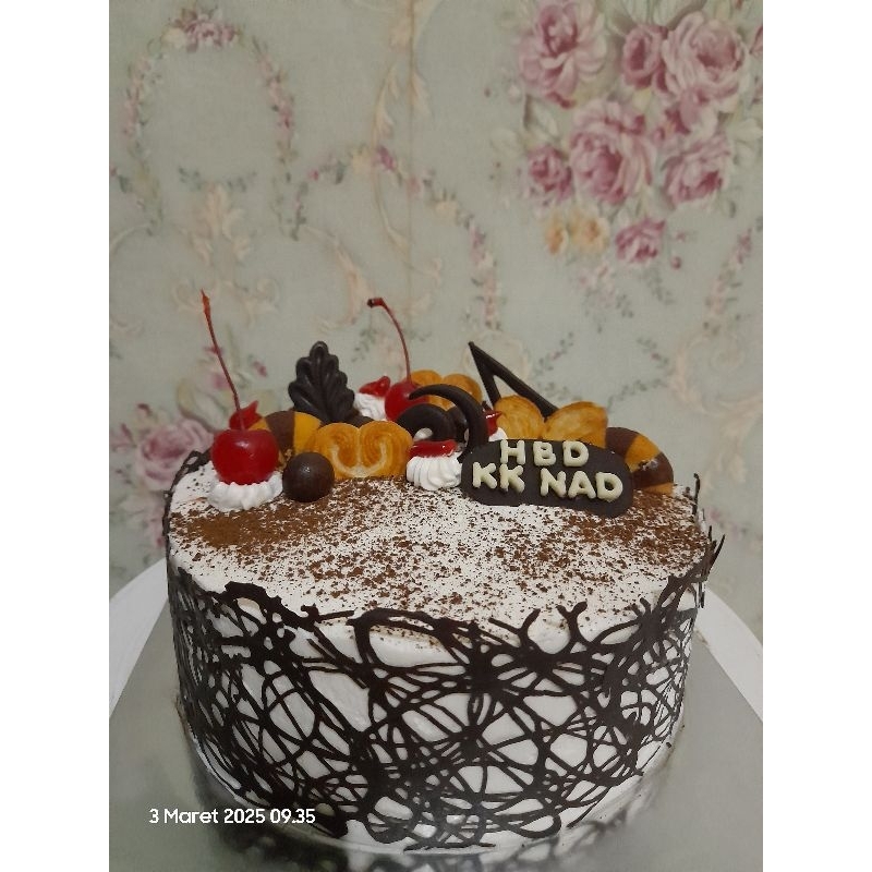 

Kue Tart | kue ulang tahun | kue tart custom | kue ultah karakter | kue ultah jakarta selatan