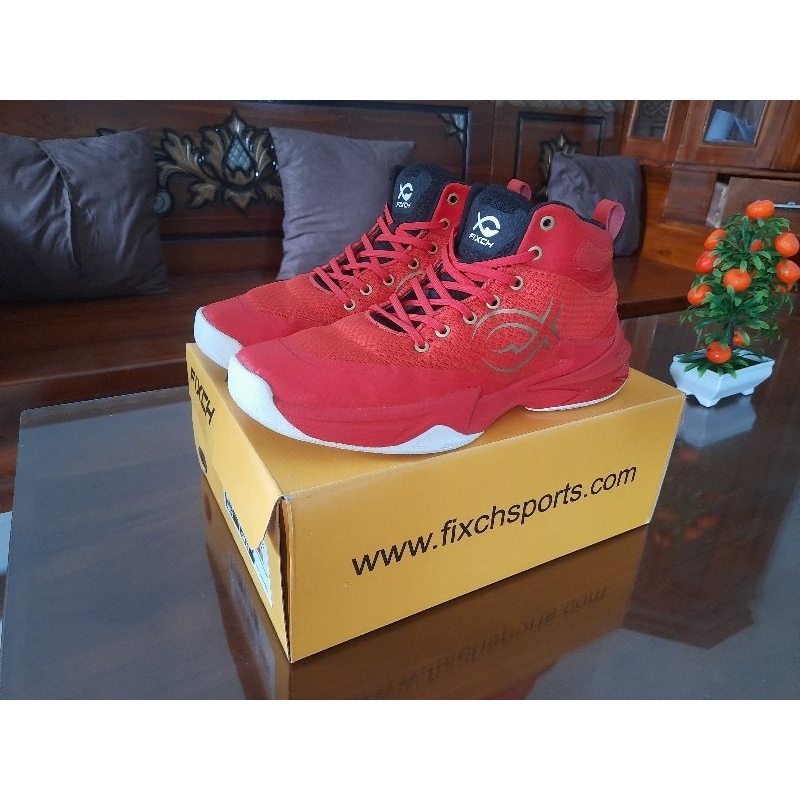 Sepatu Voli Fixch original (second)