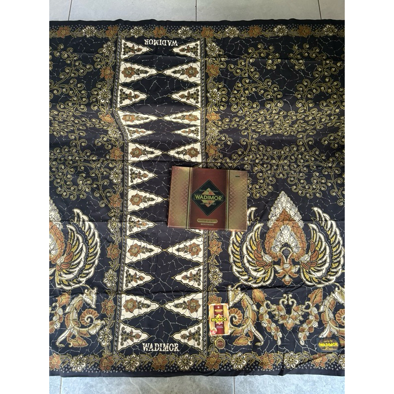 Sarung Wadimor Batik Gus Garuda Gurda Laseman