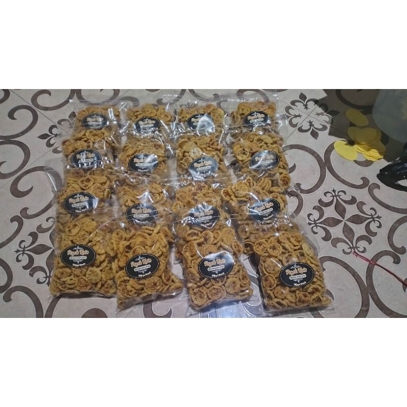 

rempeyek,rempeyek koin,olahan kacang,peyek kacang