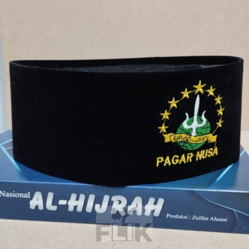 SONGKOK PAGAR NUSA / KOPYAH PAGAR NUSA / PECI PAGAR NUSA