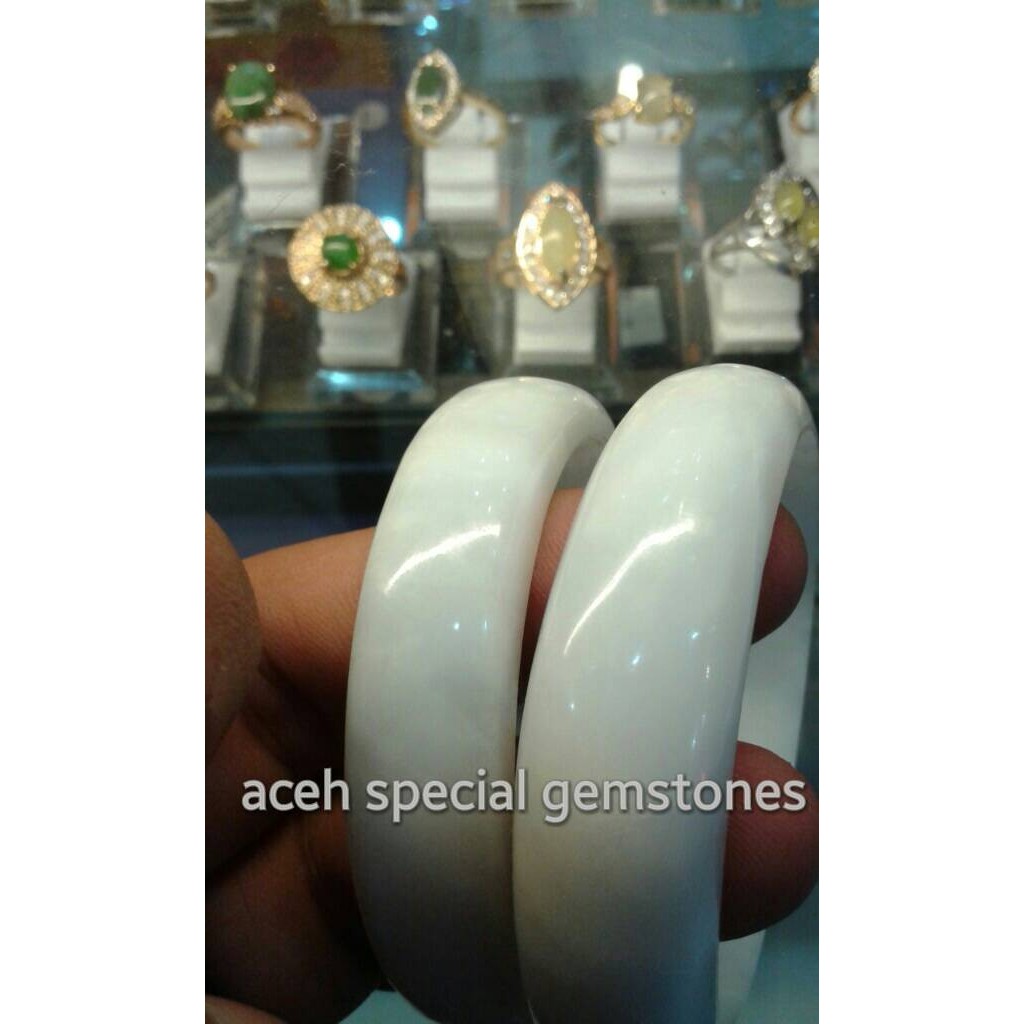 gelang batu giok salju "STONE BRACELET" _ aceh