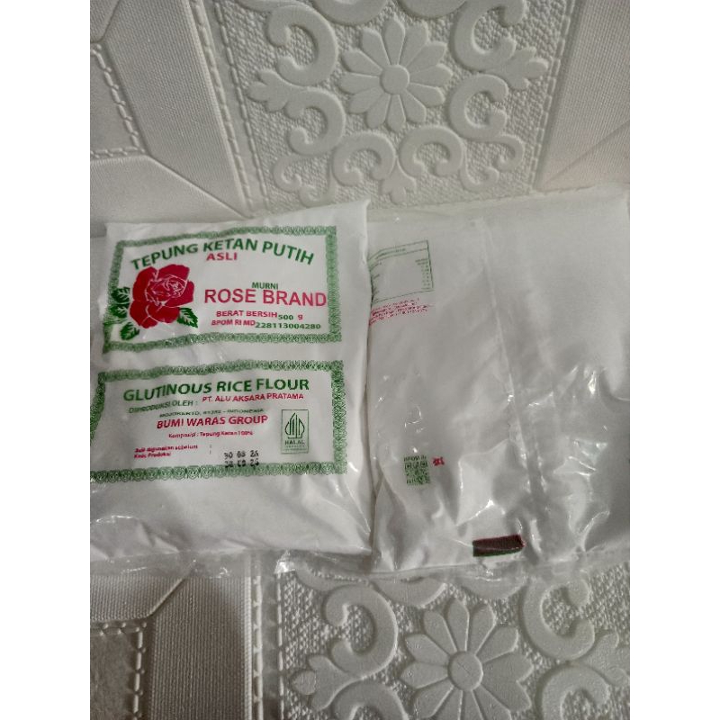 

tepung ketan cap rose brand berat 500gram.
