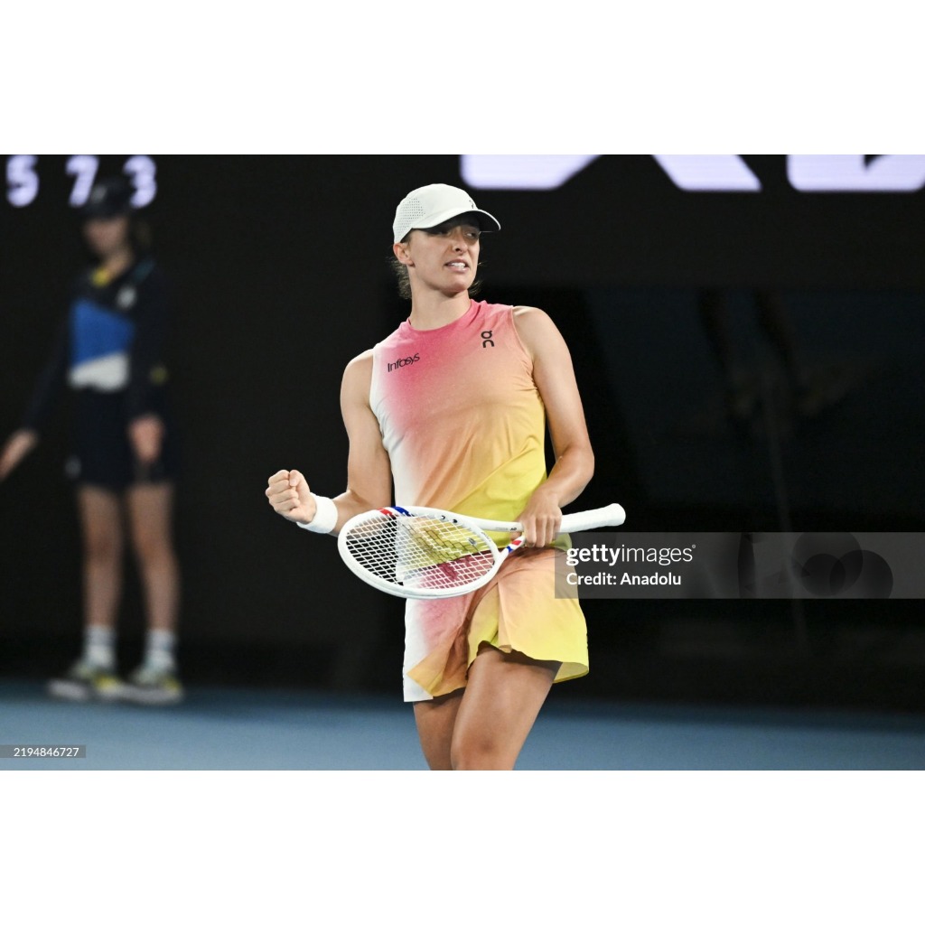 Jersey tenis premium baju tennis Iga Swiatek of Poland of the Australian Open grand slam tennis tour