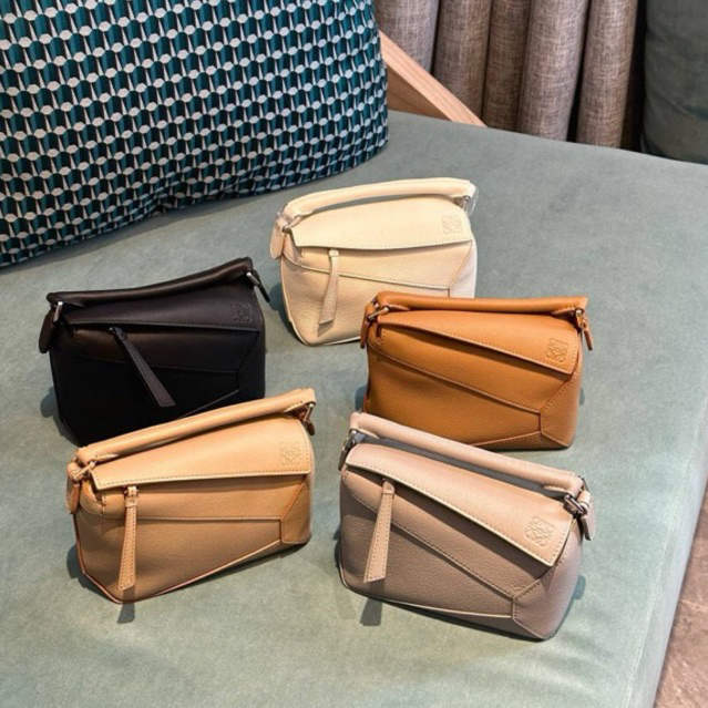 Tas Cewe L Puzzle Mini 18