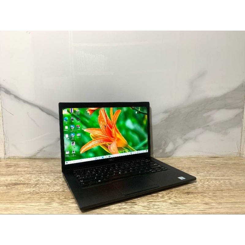 DELL LATITUDE 7490 CORE i7 GEN 8 RAM 8GB SSD 256GB