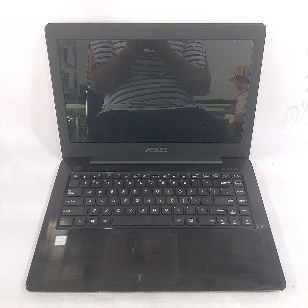 ASUS A456U CORE I7-6500U RAM 8GB SSD 256GB