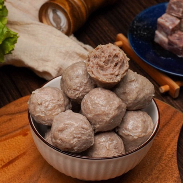 

OUR BEST SELLER!! BAKSO SAPI HOMEMADE PREMIUM isi 50 butir. Siap saji dan 100% HALAL