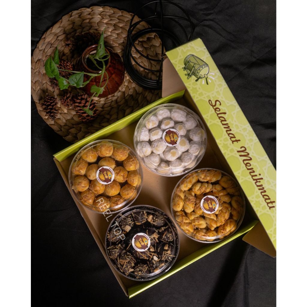 

Hampers Paket Kue Kering Kue Lebaran By Top Cookies Paket Isi 6 & Paket Isi 4
