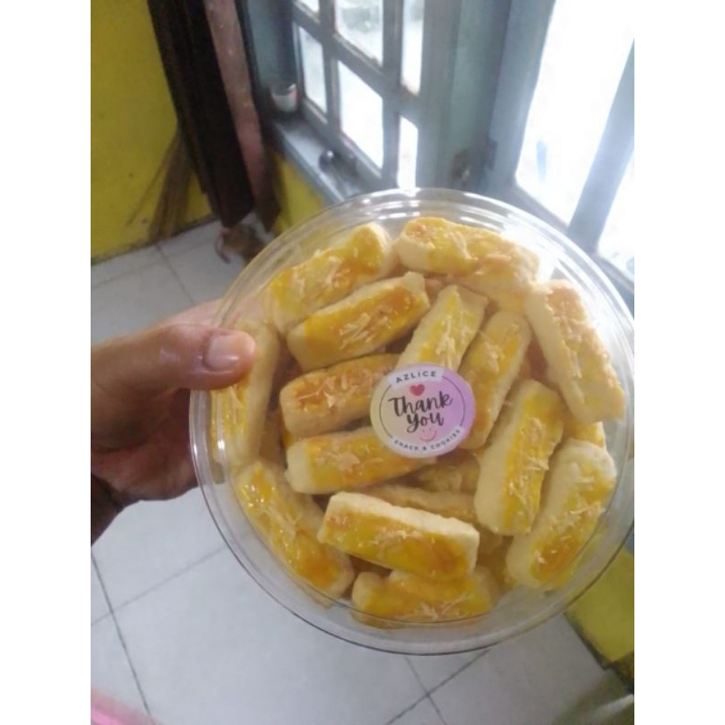 

KUE CASTENGEL KAMASAN TOPLES 500 GRAM