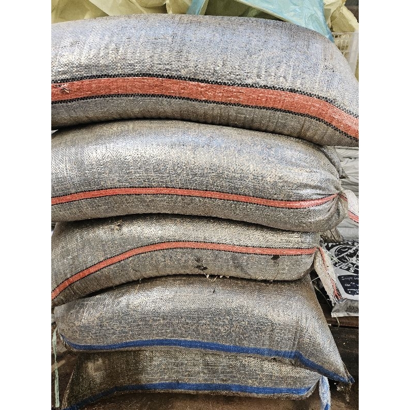 Sekam Bakar 1 Karung Ukuran Besar / Sekam Bakar Karungan