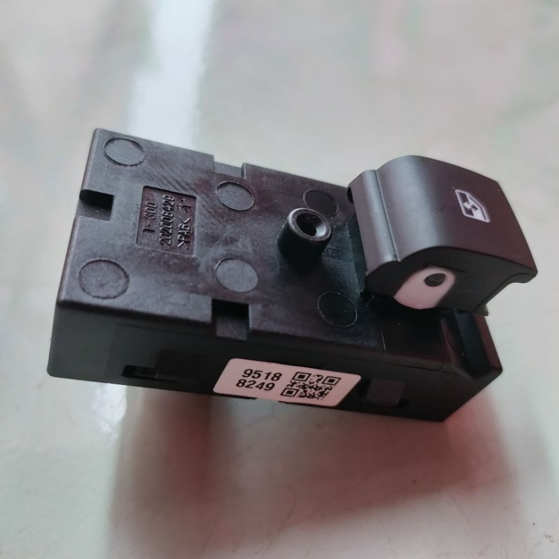 Switch Saklar power window Chevrolet spin original