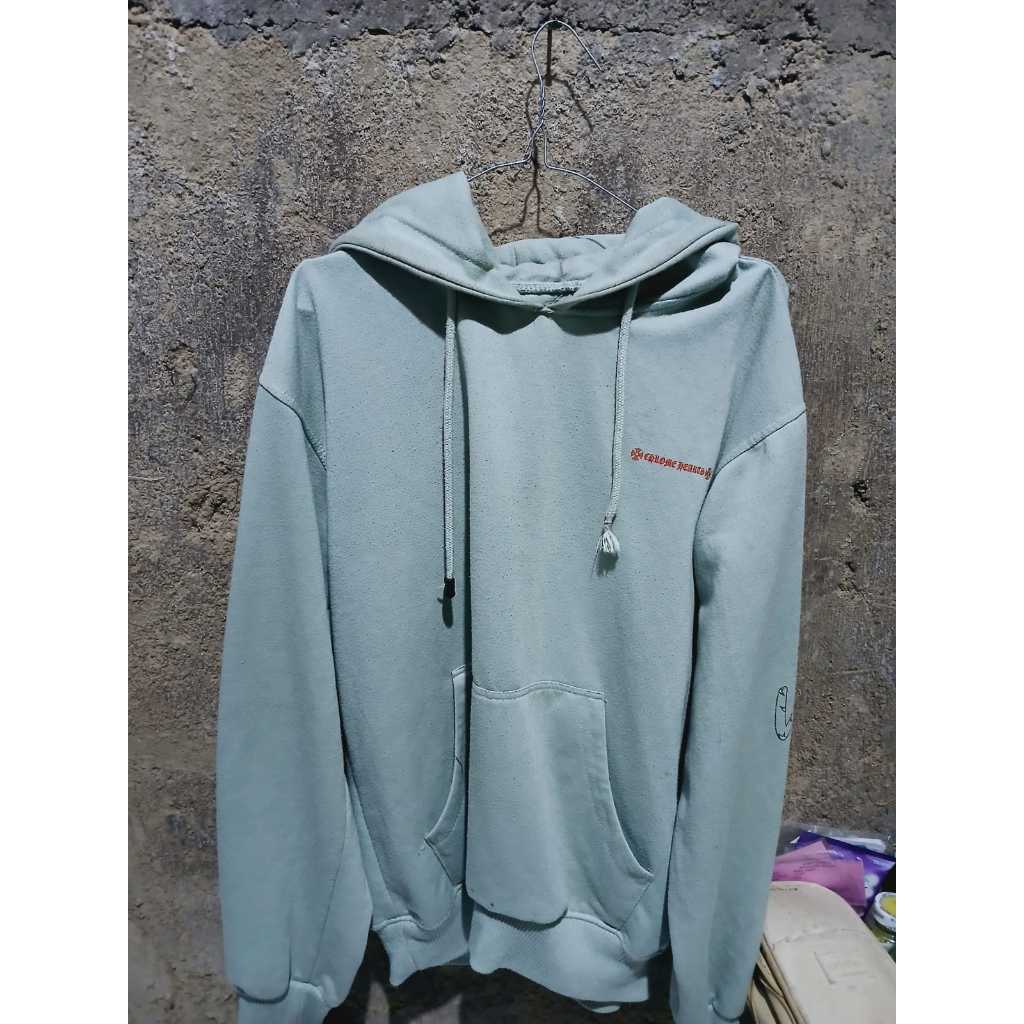 Hoodie Hijau Tosca dengan Lengan Panjang
