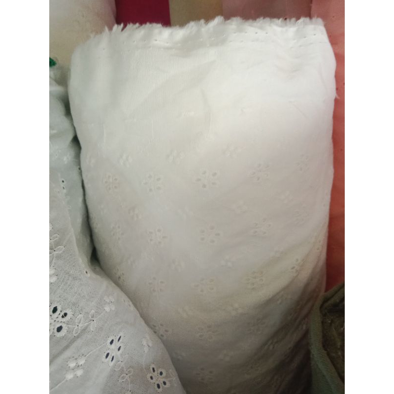 kain katun bordir premium - harga 0,5/m - katun bordir bolong garment- katun bordir  bolong premium