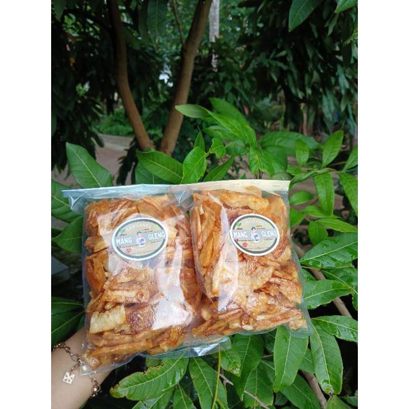 

manggleng kebumen (cemilan keripik singkong) netto 200gram