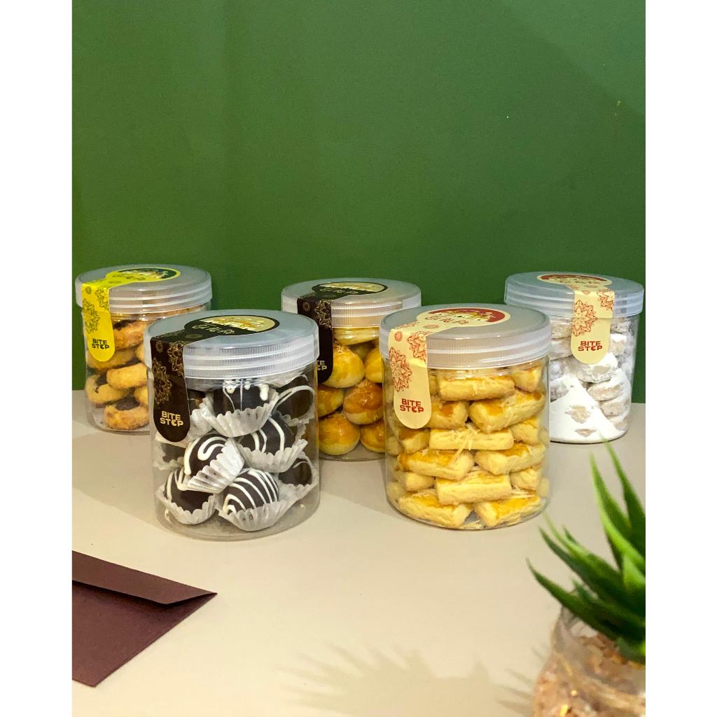 

Kue Lebaran Paket Lengkap