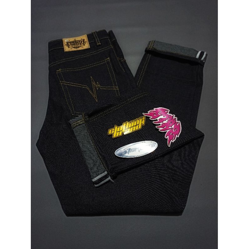 Celana Selvegde Raw Denim 15 oz Bahan Kaku