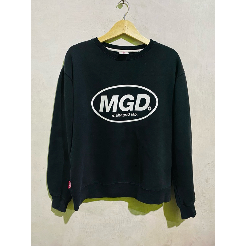 Crewneck Mahagrid