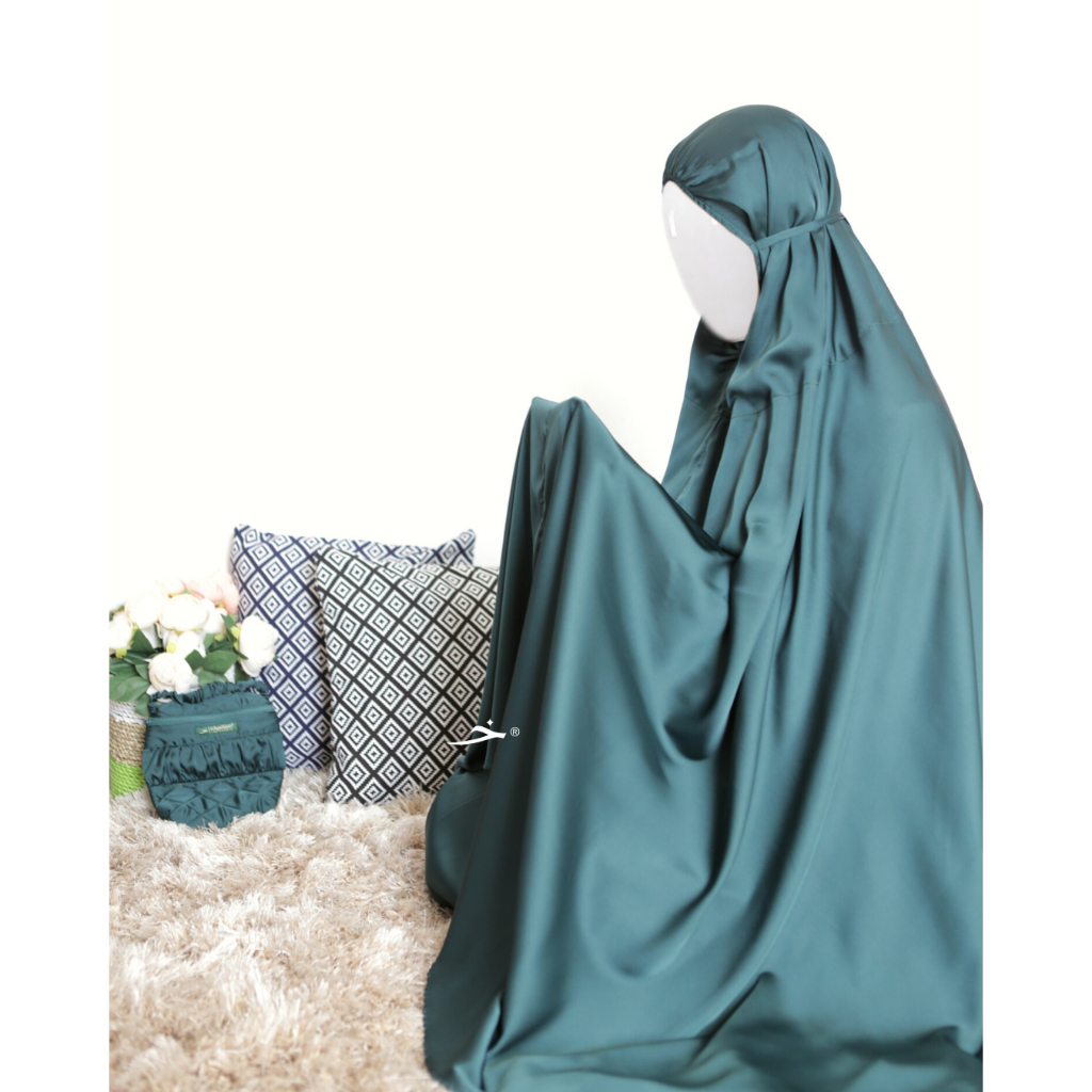 Mukena Minor Defect Maheera Armani Silk Premium