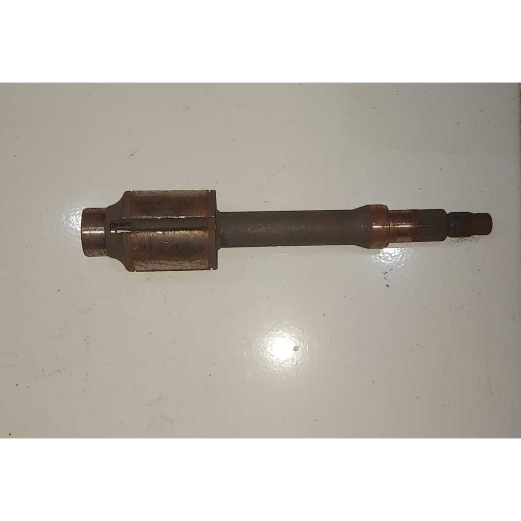 AS RODA BELAKANG VESPA