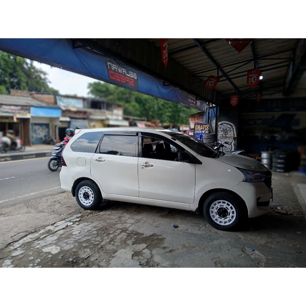 PAKET VELG PLUS BAN ACCELERA 185 70 R14 UNTUK MOBIL AVANZA USE VELG HSR MENTAWAI RING 14