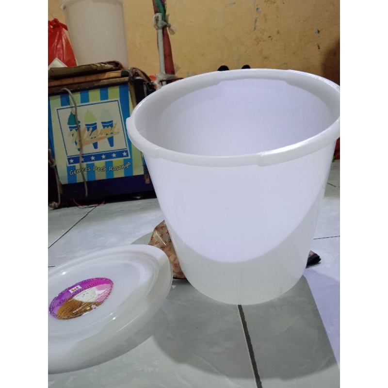 Toples / ember / wadah bekas es cream Miami 8 liter serbaguna