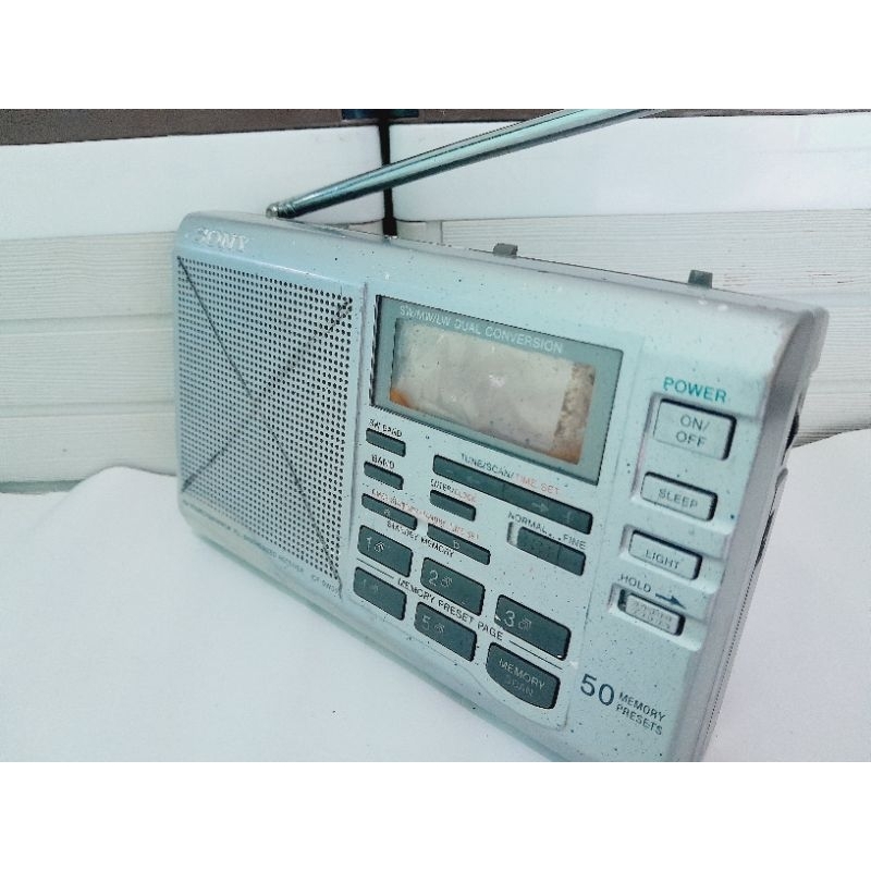 Radio Sony ICF-SW35 FM/SW/MW/LW
